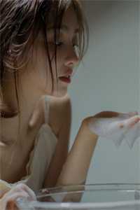 皑皑白雪伴年月最完整版