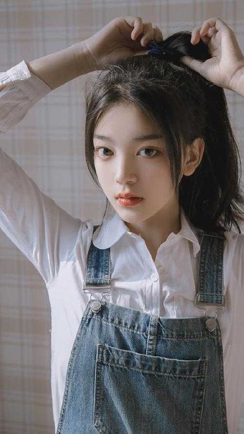 舟辞人去两相惘顾辞舟林语冰小说结局