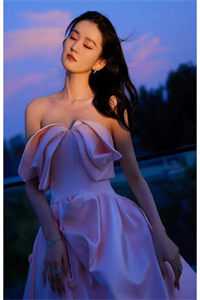 春红凋尽，此恨经年必读文