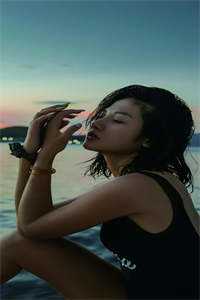 合约老公的白月光回来了畅销巨著