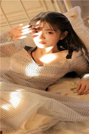 春有误，心芳覆全篇