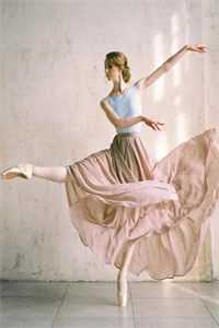 岳父尸体被偷后，我离婚了精修版