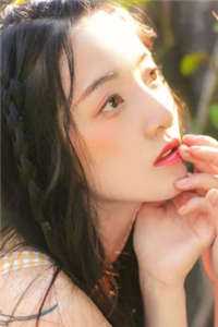 弟弟失踪5年欠下80万，爸妈逼我帮忙还债在线看