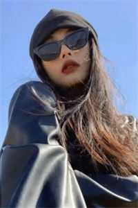 舟辞人去两相惘良心推荐