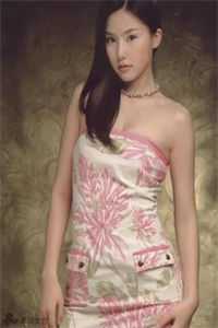 此心向月不向她完整