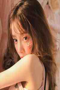 订婚当天，未婚妻和小助理发来结婚证无删减