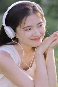 陛下，娘娘女扮男装演技炸裂！最新章节