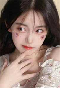 曾许星辰映白头完整作品