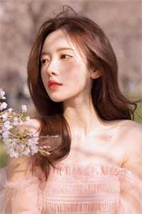 穿成四个大佬独宠女主文的炮灰妹全文+免费