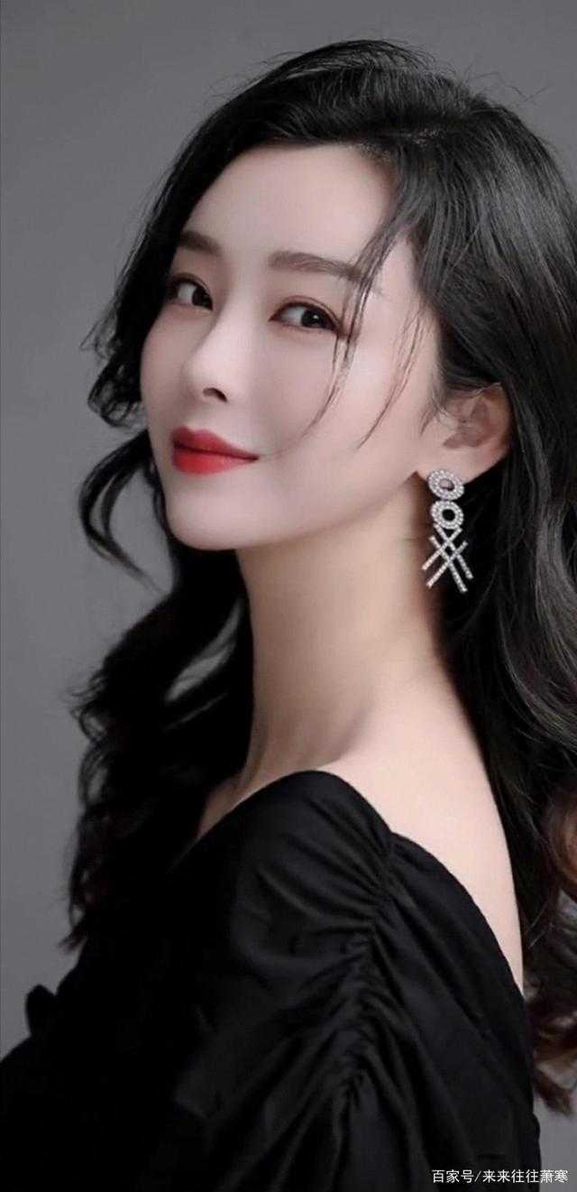 夫君被断腿后，我摇魔丸爹娘杀疯了完整