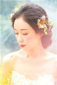 妻子把我跪三千台阶求来的平安扣送给男秘后，我笑了小说免费