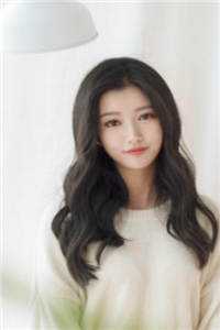 本是意气风发少年，穿成老头我慌了无错版