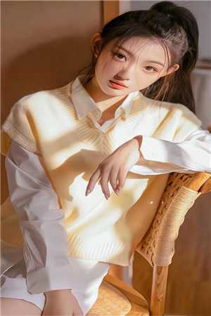 五一出游，男友为讨女团员开心执意野外攀岩爆款宝藏