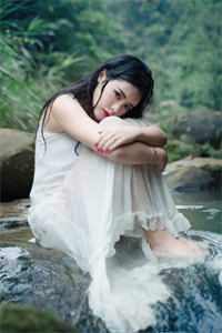 我是替男主挡刀而死的白月光爽文