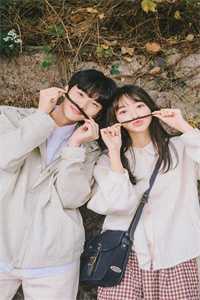 青山秋色暗，灯寒花岁短全文+番外