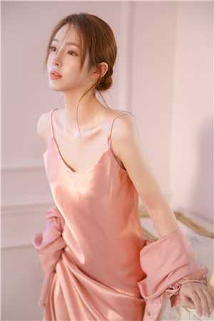 遇到小鲜肉后，妻子恨自己结婚结早了全新