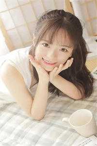 未婚妻和男闺蜜在酒吧领证，我摇骰子让他们倾家荡产未删减版