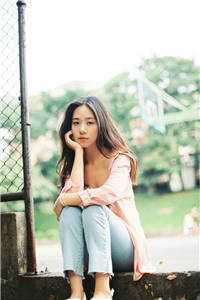 我与青山两相望最新