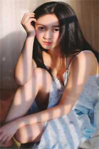 我科研教授抓作弊，却被高材生打进医院异常火爆