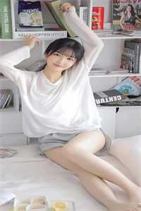 长街暮雪待故人新上热文