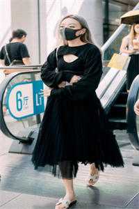 白眼狼村民掀我大棚by