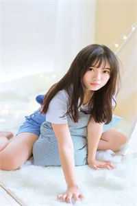 不要惹炮灰，她有玉玉症热门