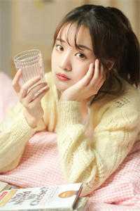 卖假铜的小女孩儿热门小说