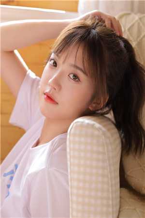 她曾把光藏入怀抖音热门