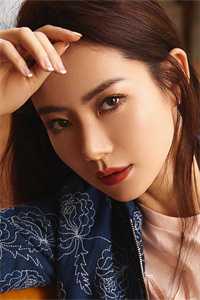 订婚前夜，收到老婆的不雅照无广告