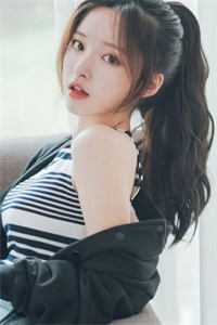 她曾把光藏入怀爆款热文