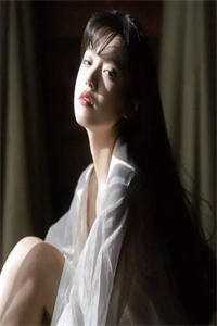 你抄家，我流放，搬空皇宫去流浪质量好文