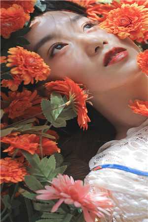 一念成坟，爱恨皆烬完结