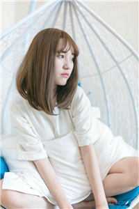 绿山秋色深，灯冷花期衰全局