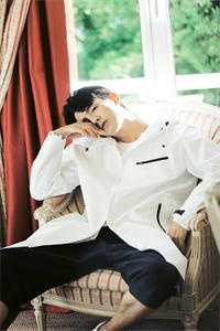 自此梨花空恨雪篇章